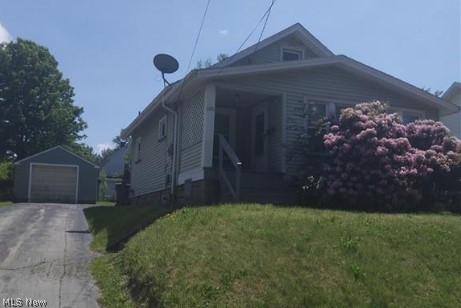 1935 Cherry Hill Avenue Youngstown OH 44509