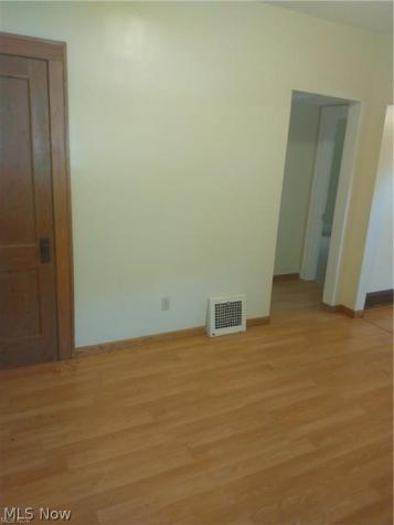 1935 Cherry Hill Avenue Youngstown OH 44509
