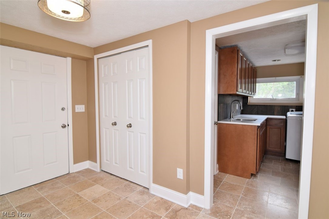 381 Hickory Hill Road Chagrin Falls OH 44022