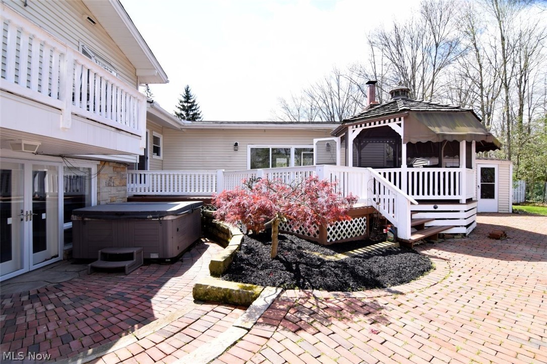 381 Hickory Hill Road Chagrin Falls OH 44022