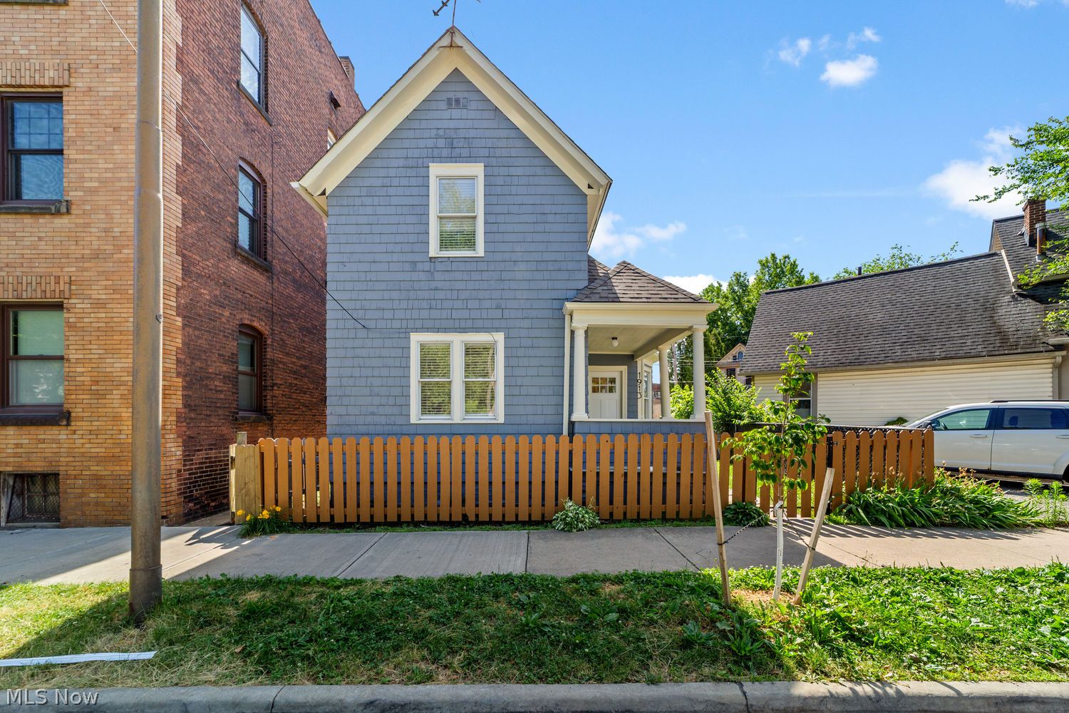 1913 Fulton Road Cleveland OH 44113