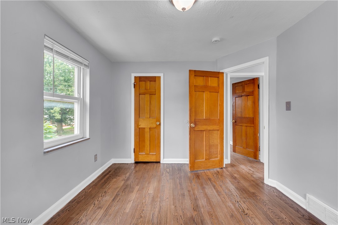 21270 Crystal Avenue Euclid OH 44123