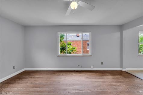 21270 Crystal Avenue Euclid OH 44123