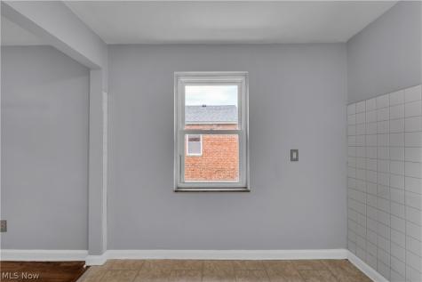 21270 Crystal Avenue Euclid OH 44123