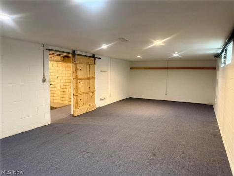 26201 Annesley Road Beachwood OH 44122