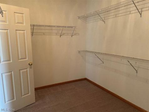 6456 S Rim Circle Valley City OH 44280