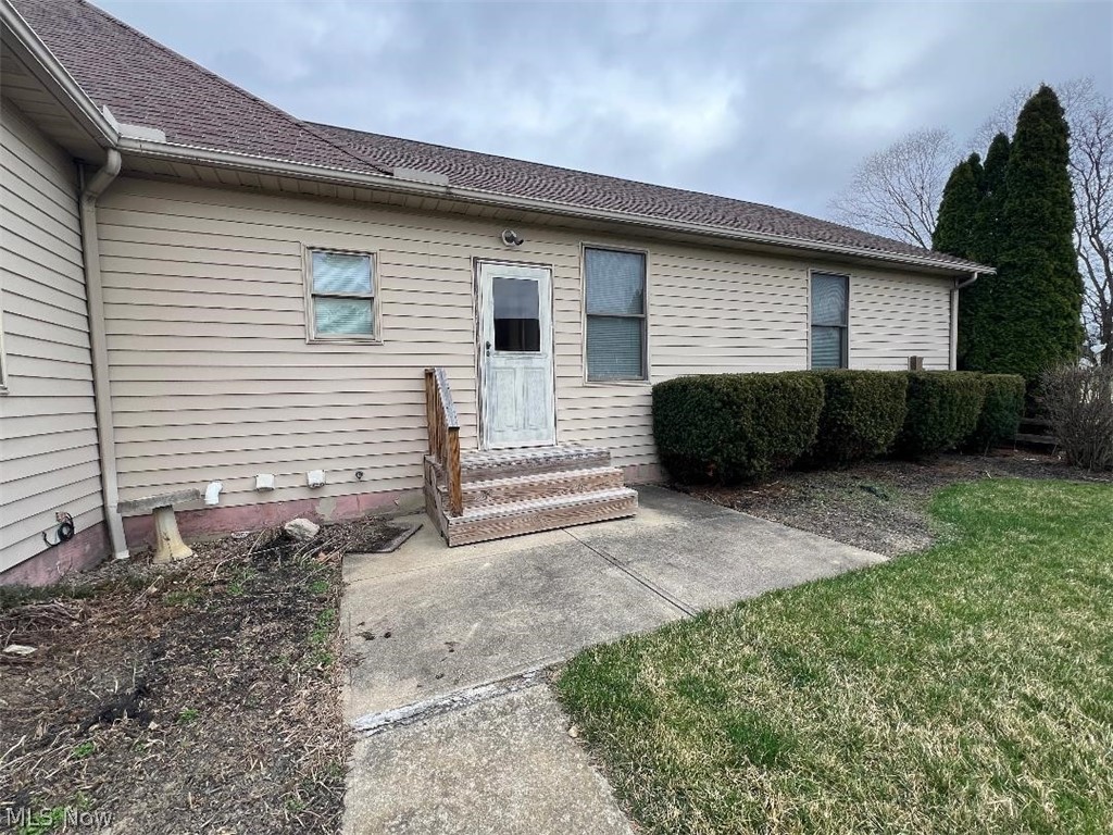 6456 S Rim Circle Valley City OH 44280