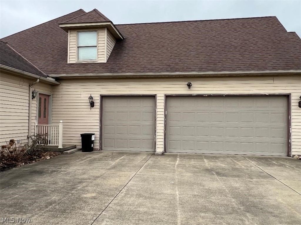 6456 S Rim Circle Valley City OH 44280