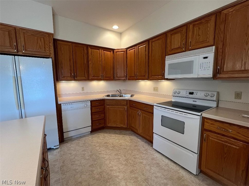 6456 S Rim Circle Valley City OH 44280