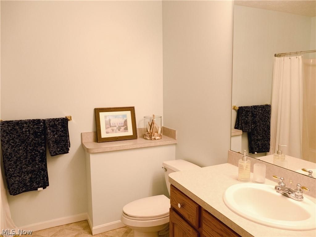 2695 Wyndgate Court Westlake OH 44145