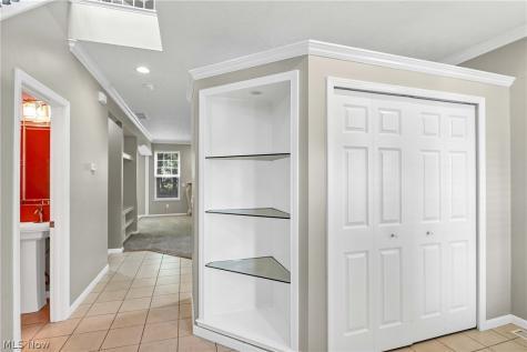 2708 Wyndgate Court Westlake OH 44145