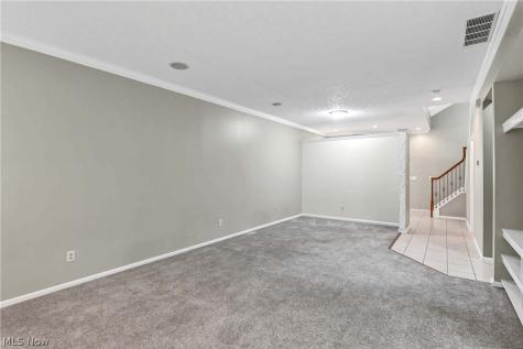 2708 Wyndgate Court Westlake OH 44145