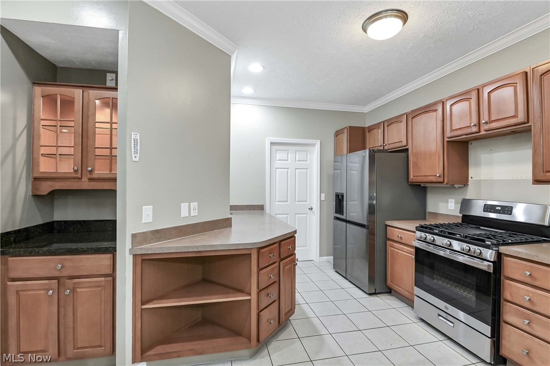 2708 Wyndgate Court Westlake OH 44145