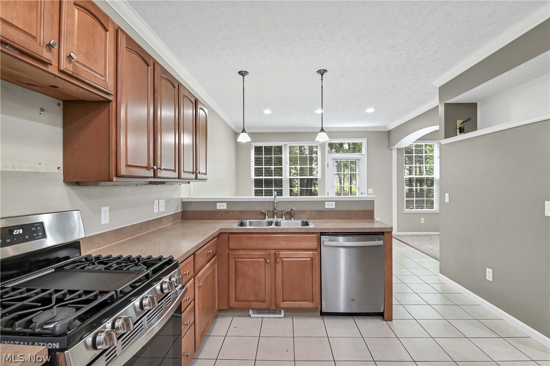 2708 Wyndgate Court Westlake OH 44145