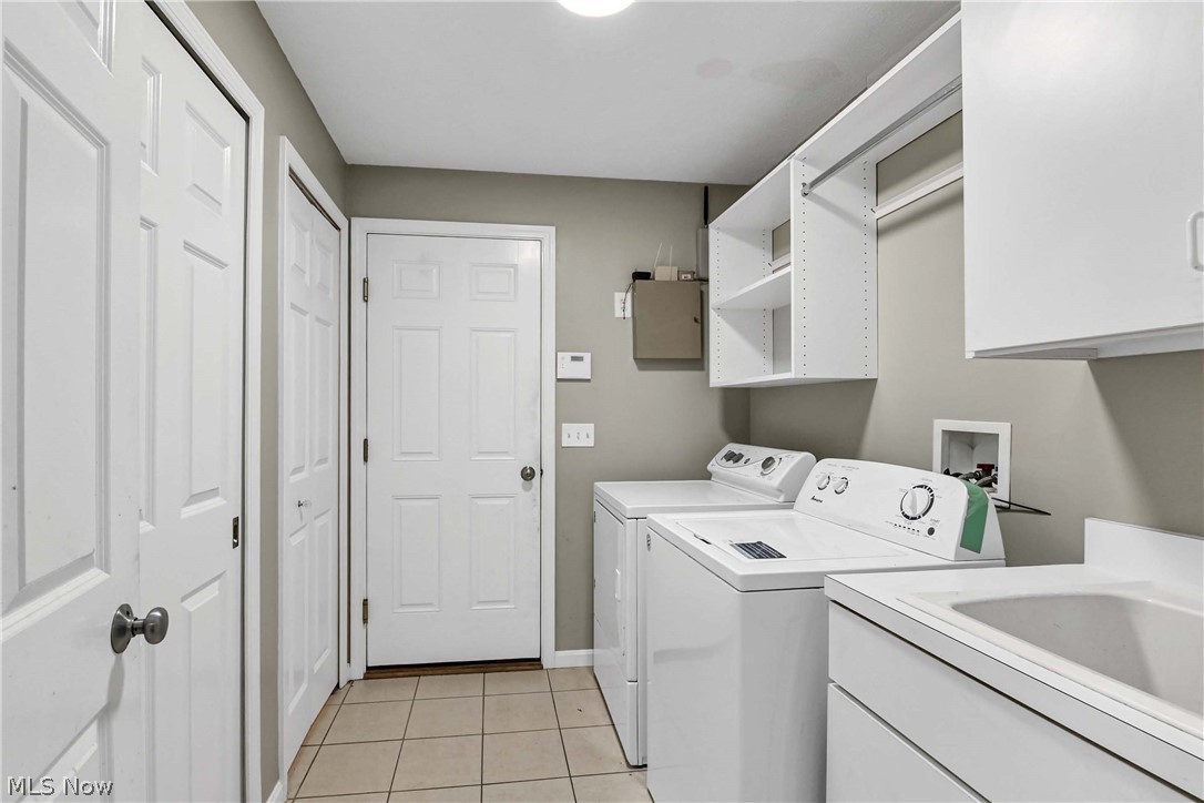 2708 Wyndgate Court Westlake OH 44145
