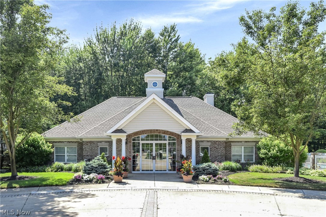 2708 Wyndgate Court Westlake OH 44145