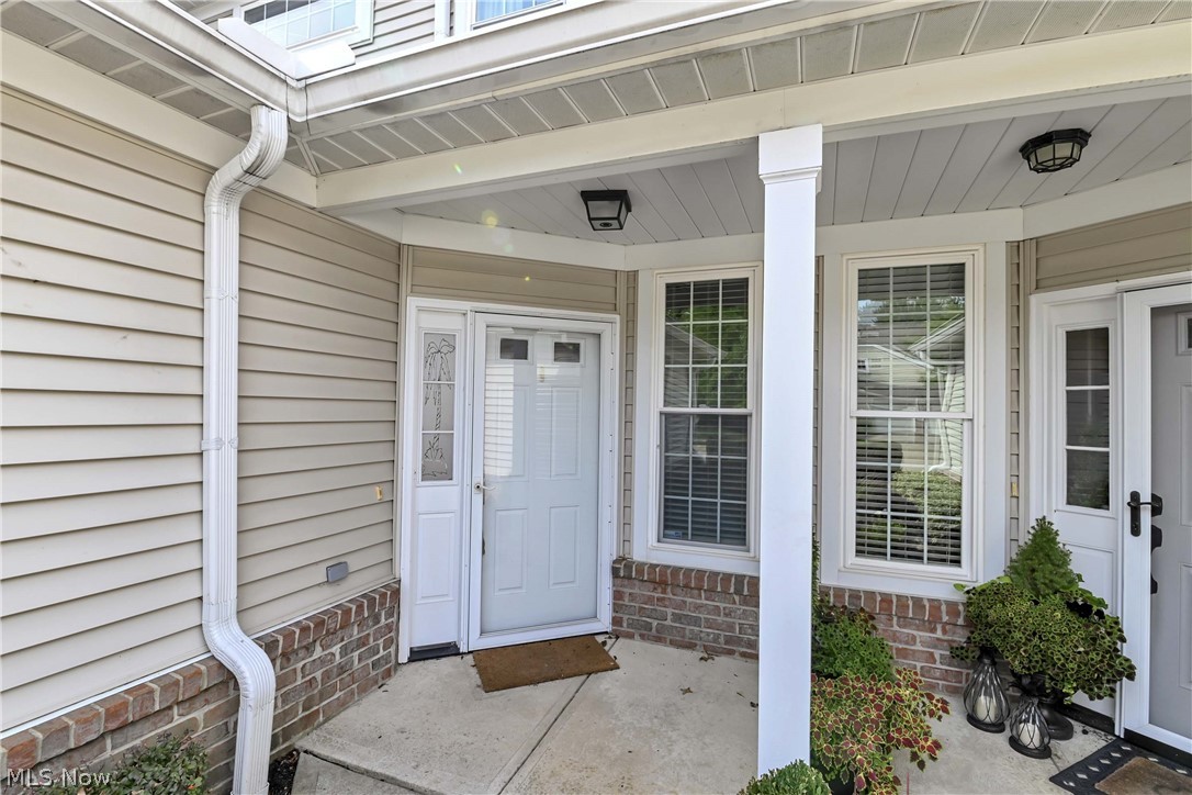 2708 Wyndgate Court Westlake OH 44145