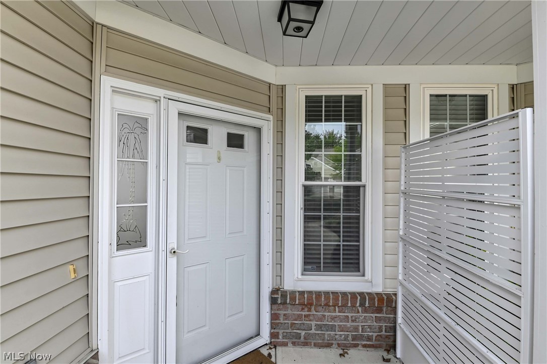 2708 Wyndgate Court Westlake OH 44145