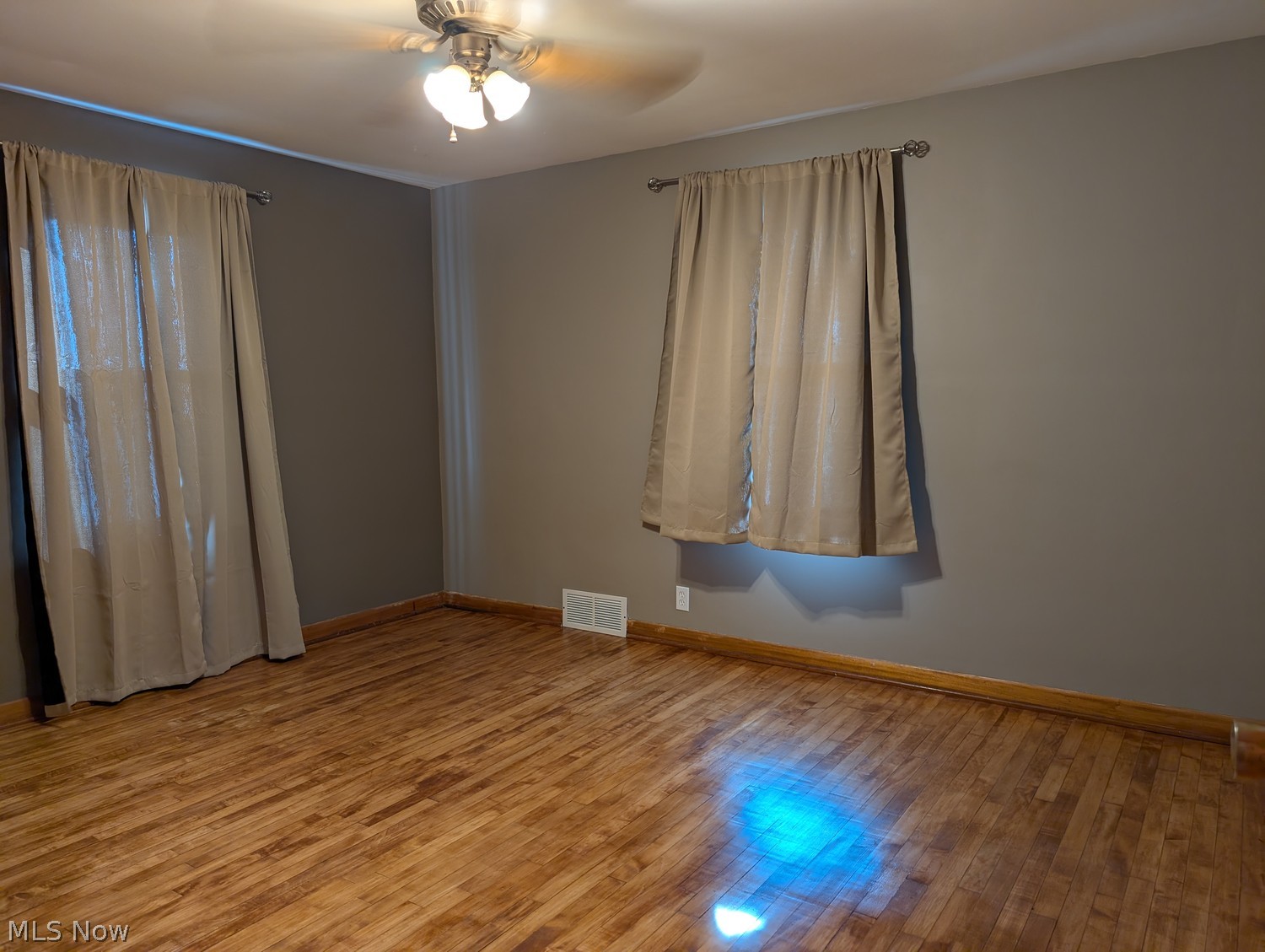 2736 Perry Drive SW Canton OH 44706