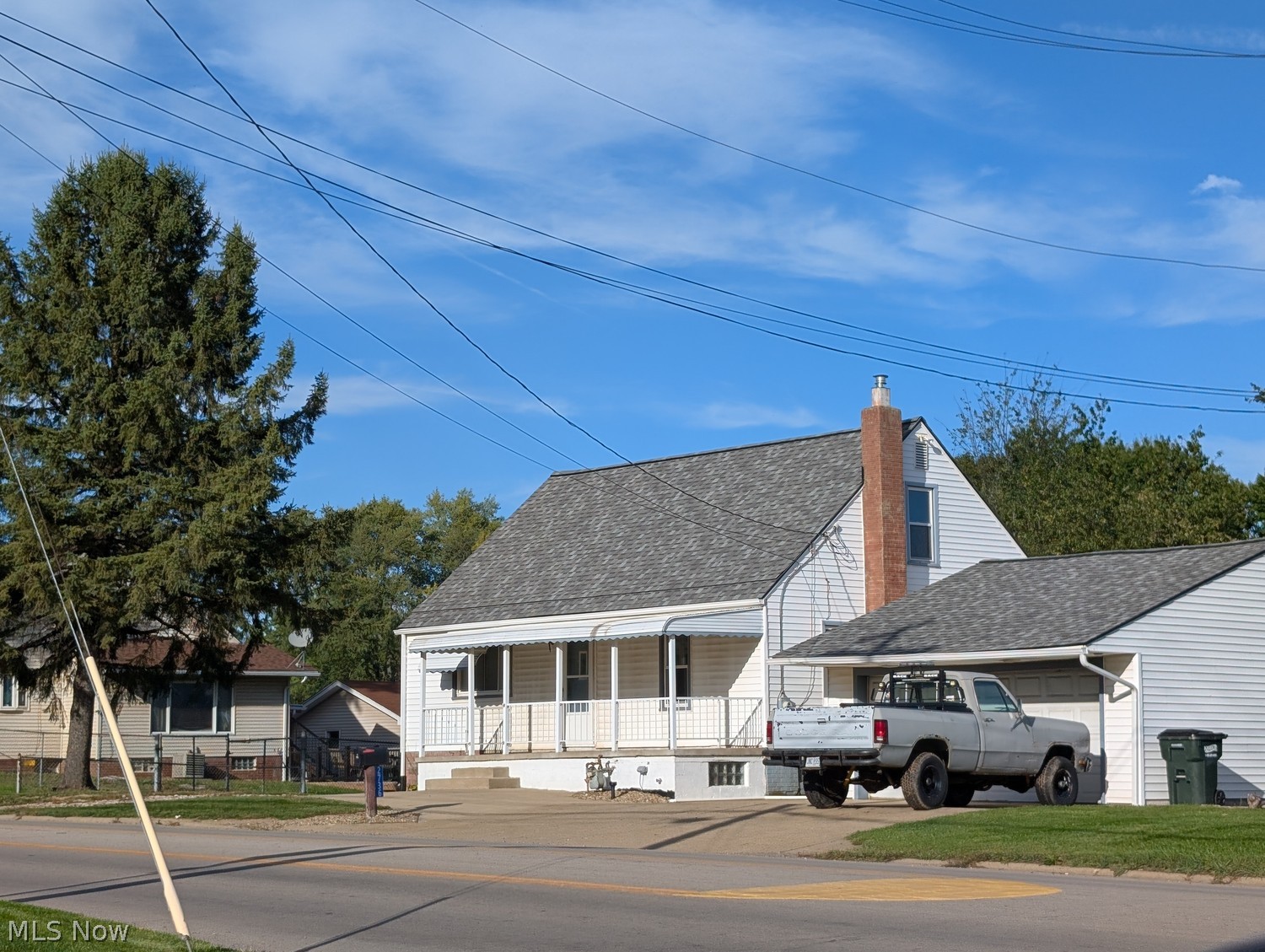 2736 Perry Drive SW Canton OH 44706