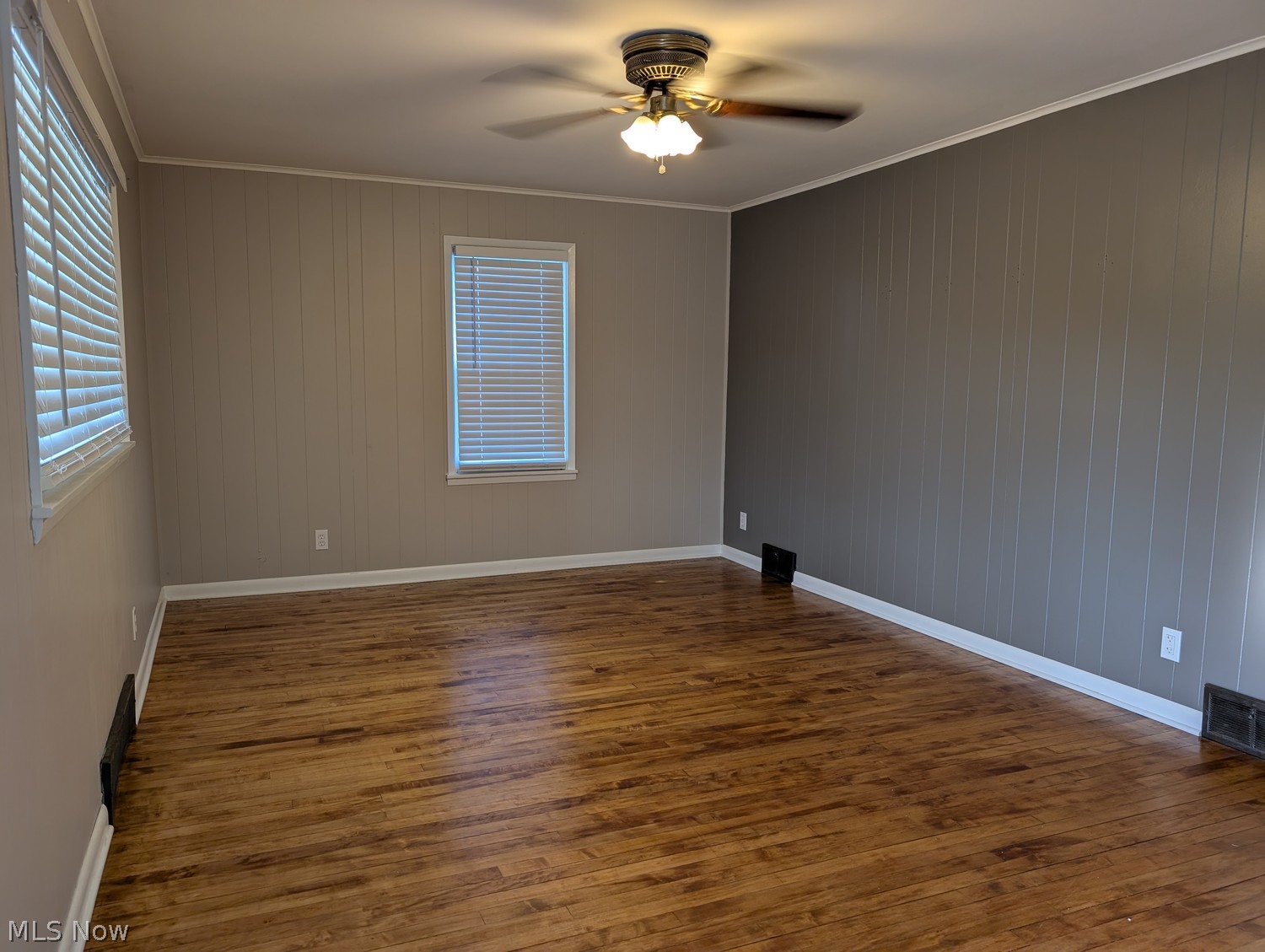 2736 Perry Drive SW Canton OH 44706