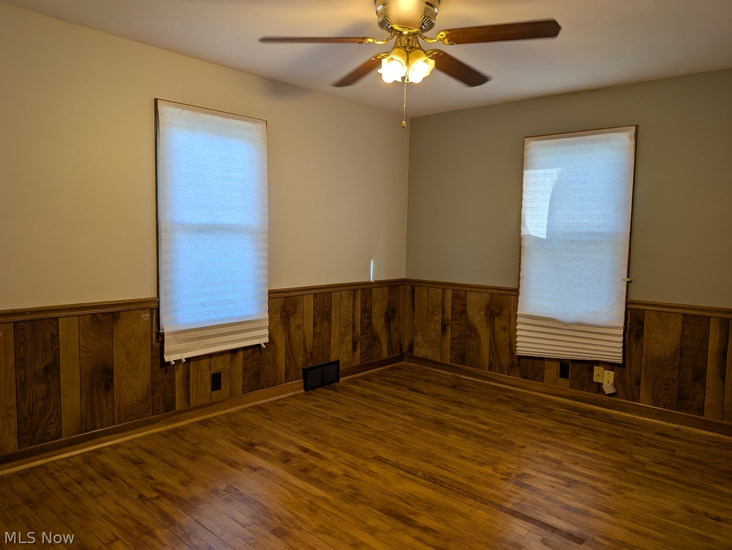 2736 Perry Drive SW Canton OH 44706