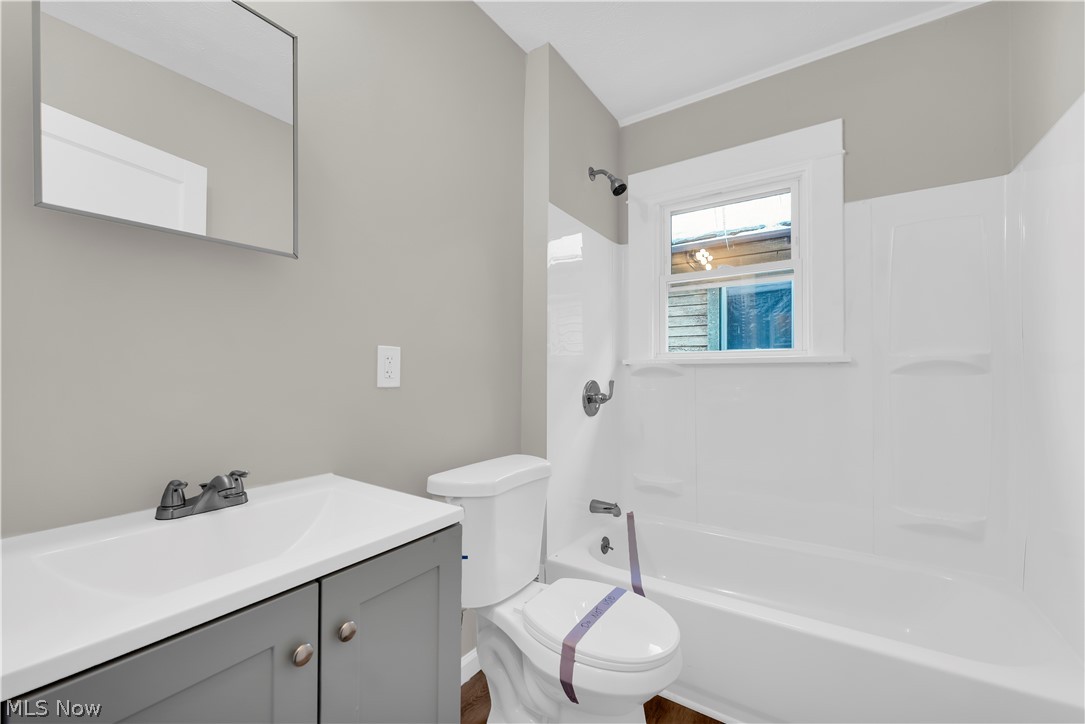 9409 Denison Avenue Cleveland OH 44102