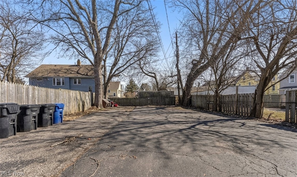 9409 Denison Avenue Cleveland OH 44102