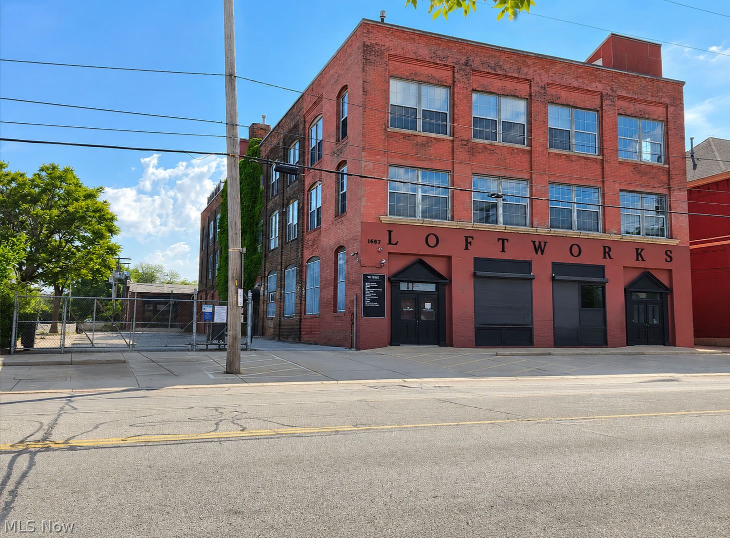 1667 E 40th Street Cleveland OH 44103