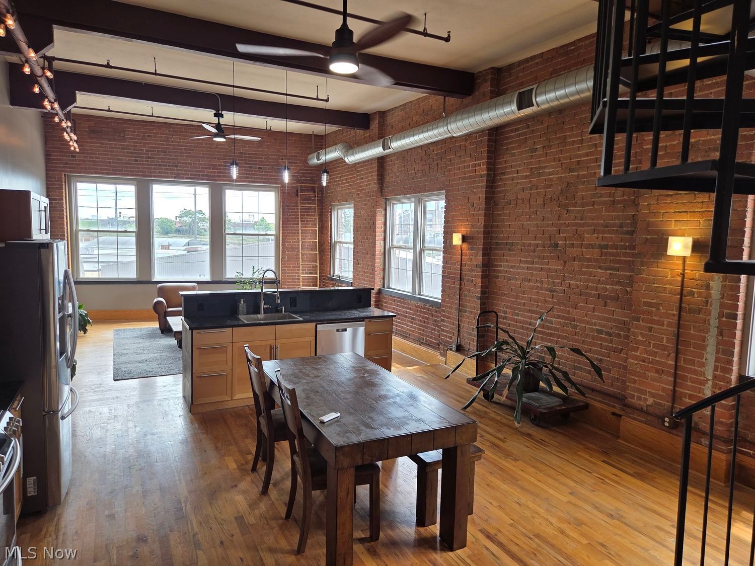 1667 E 40th Street Cleveland OH 44103