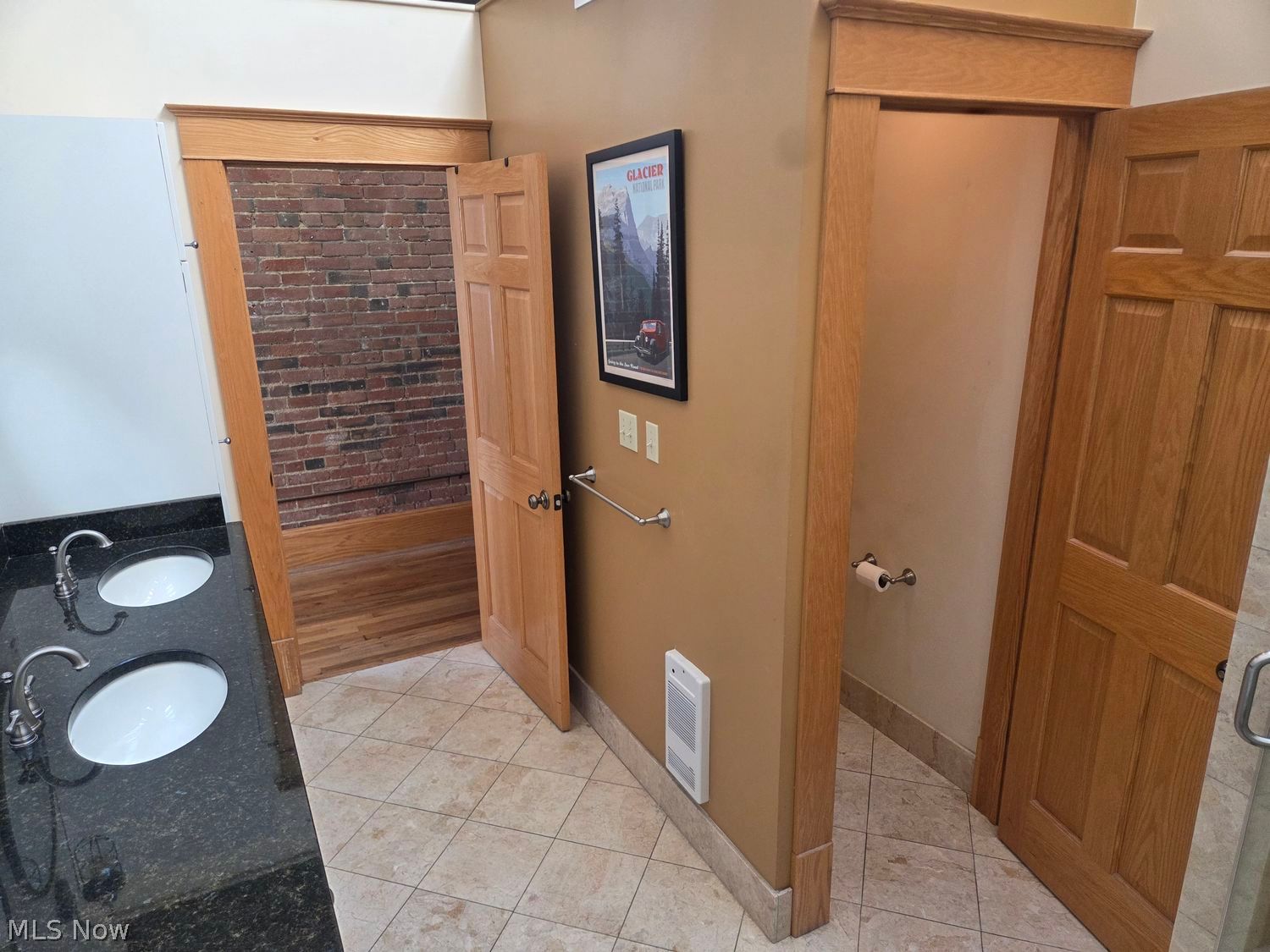 1667 E 40th Street Cleveland OH 44103