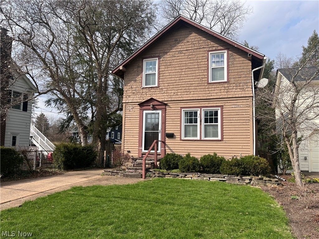 15 South Street Chagrin Falls OH 44022