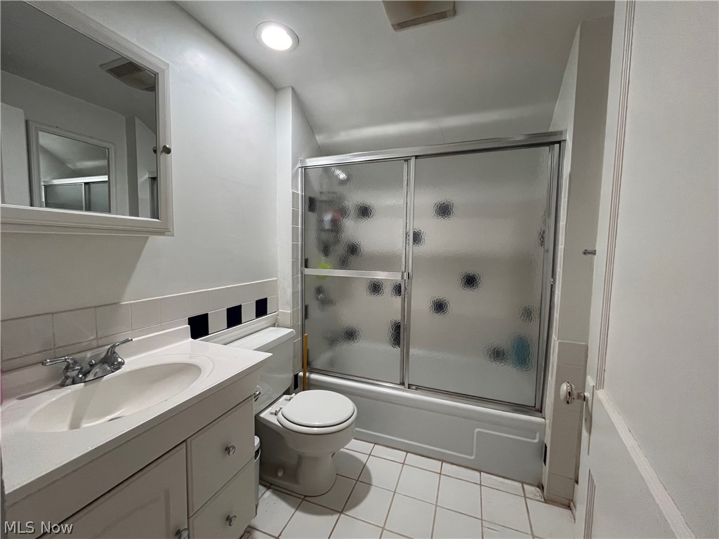 15 South Street Chagrin Falls OH 44022