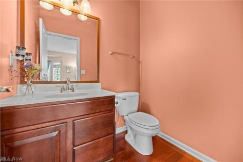 73 Quartz Avenue Peninsula OH 44264