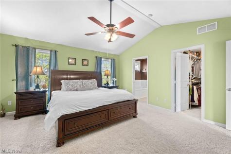 73 Quartz Avenue Peninsula OH 44264