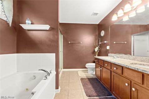 73 Quartz Avenue Peninsula OH 44264