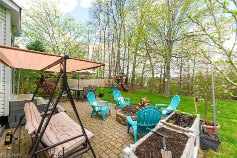 73 Quartz Avenue Peninsula OH 44264