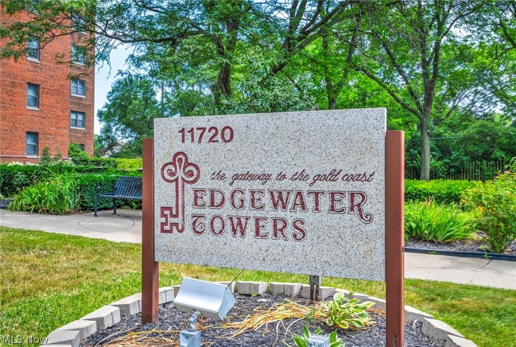 11720 Edgewater Drive Lakewood OH 44107