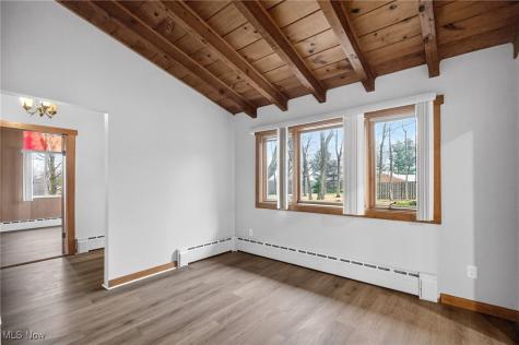 3863 Wiltshire Road North Royalton OH 44133