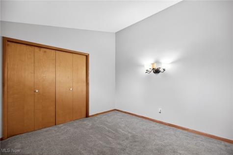 3863 Wiltshire Road North Royalton OH 44133