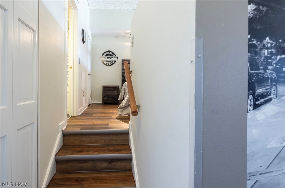 408 W Saint Clair Avenue Cleveland OH 44113
