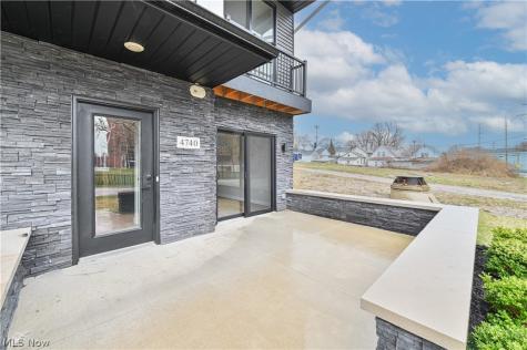 4740 Walworth Avenue Cleveland OH 44102