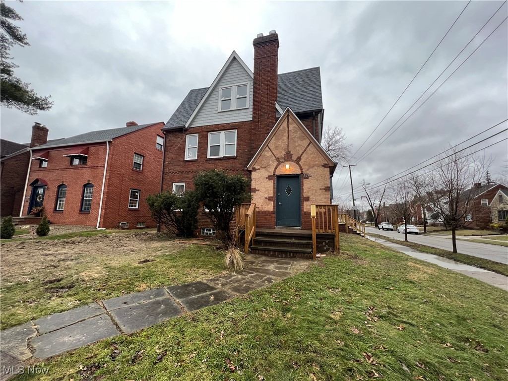 3633 Tullamore Road University Heights OH 44118