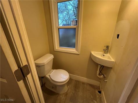 3633 Tullamore Road University Heights OH 44118