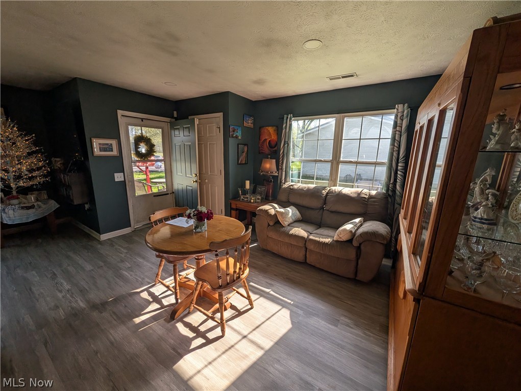 9552 Cloverleaf Road Windham OH 44288