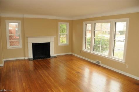 1158 Castleton Road Cleveland Heights OH 44121