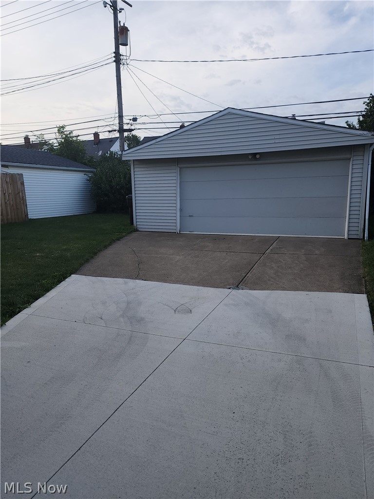 5618 Sunderland Drive Parma OH 44129