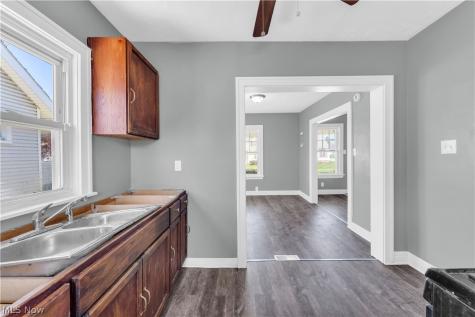 12808 Havana Road Garfield Heights OH 44125