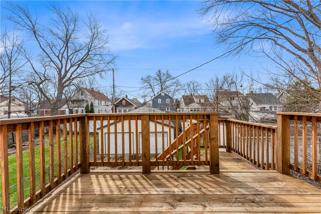 8906 Jeffries Avenue Cleveland OH 44105