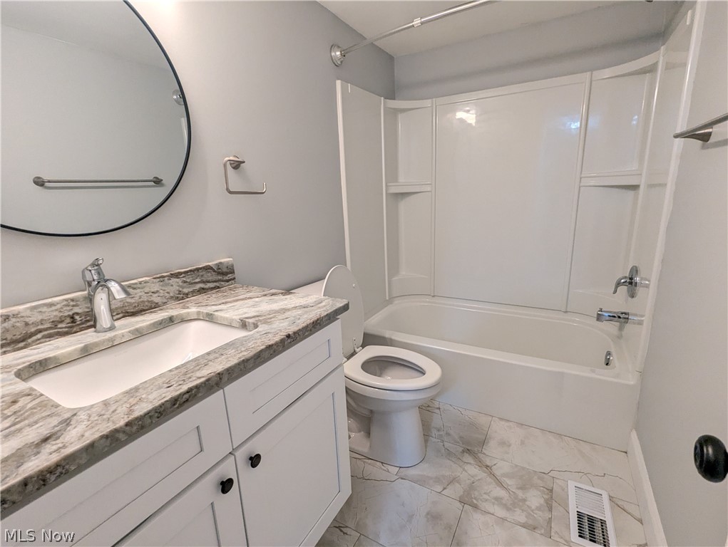 6920 Carriage Hill Drive Brecksville OH 44141